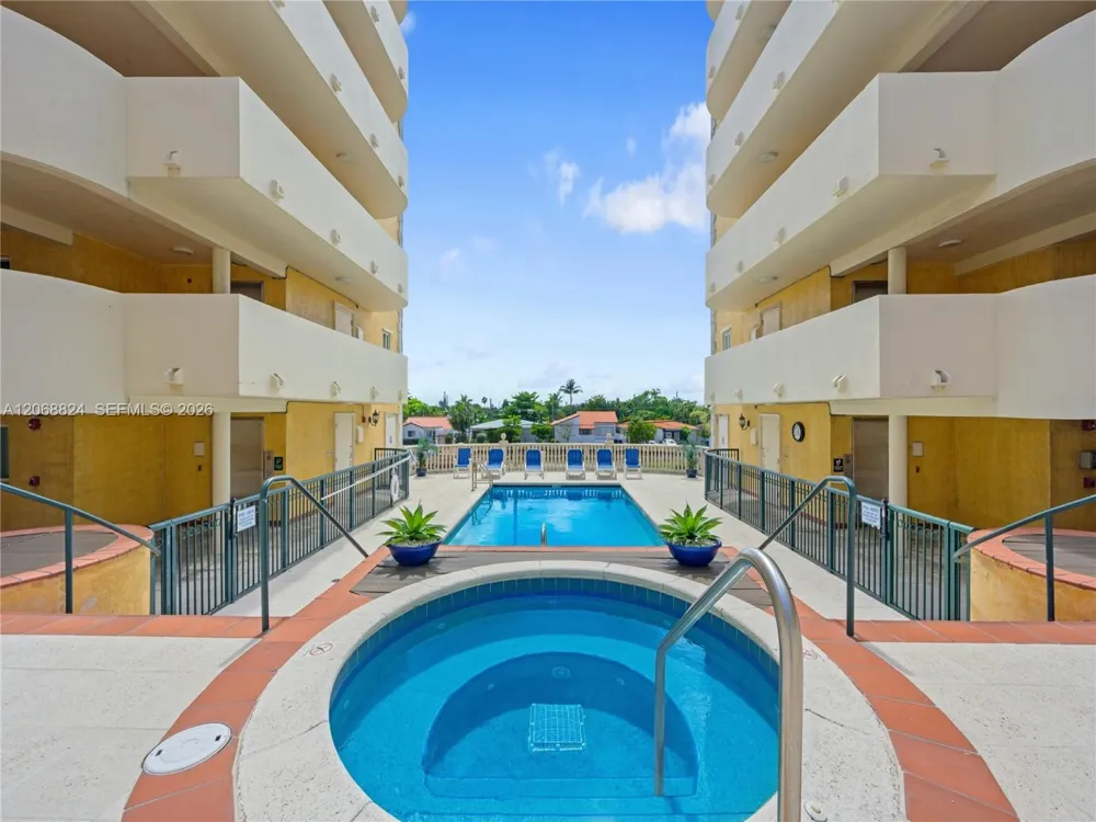 8888 Collins Ave #306 Surfside, FL 33154