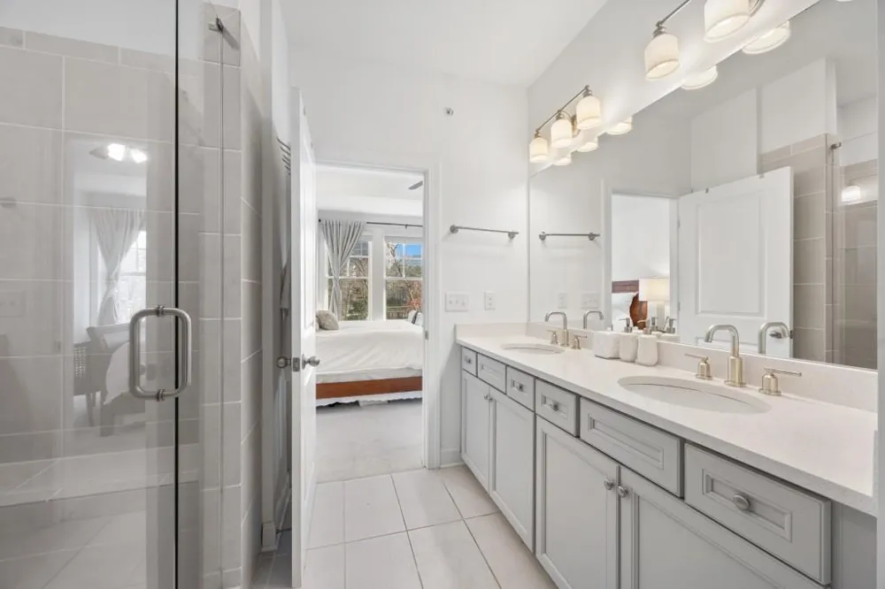 6529 Beacon Drive Sandy Springs, GA 30328