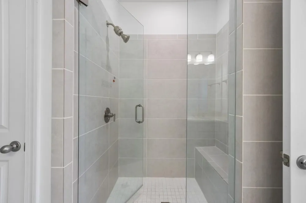 6529 Beacon Drive Sandy Springs, GA 30328