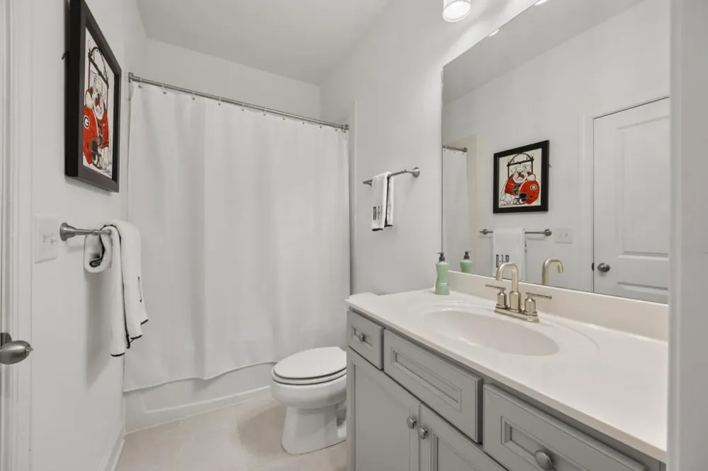 6529 Beacon Drive Sandy Springs, GA 30328