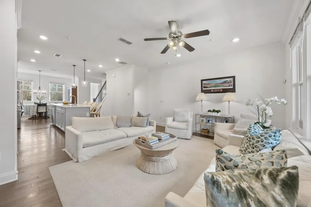 6529 Beacon Drive Sandy Springs, GA 30328