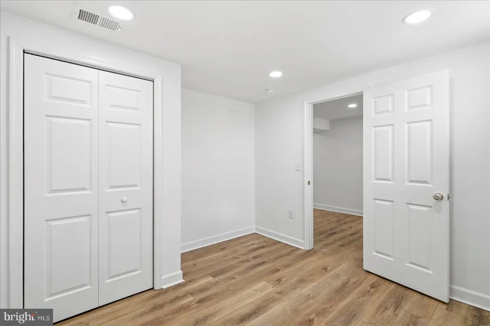 2500 QUANTICO AVENUE Baltimore, MD 21215