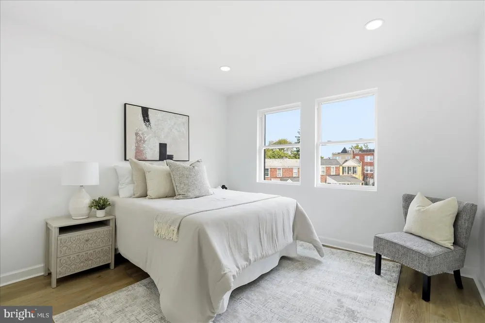 2500 QUANTICO AVENUE Baltimore, MD 21215