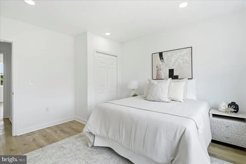 2500 QUANTICO AVENUE Baltimore, MD 21215