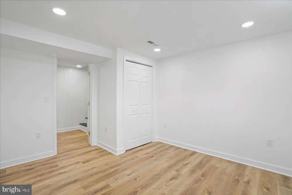 2500 QUANTICO AVENUE Baltimore, MD 21215