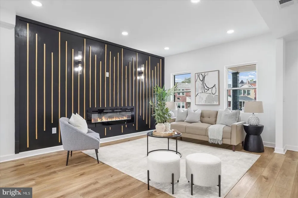 2500 QUANTICO AVENUE Baltimore, MD 21215