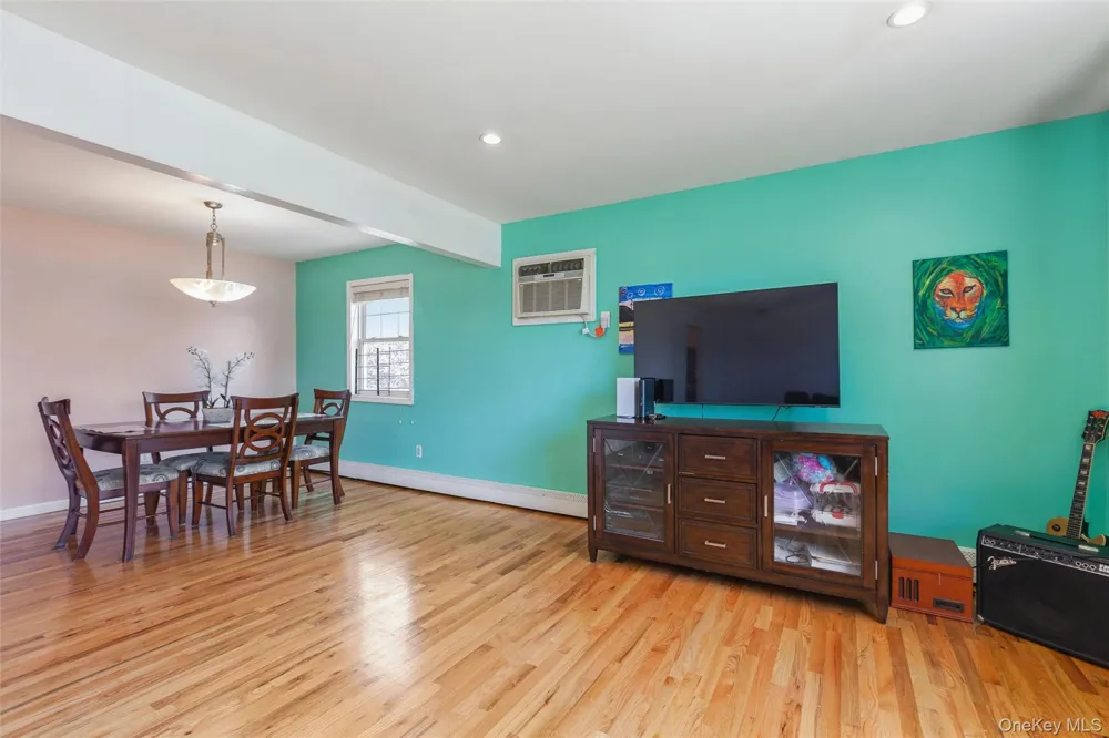 2 Wilson Street East Rockaway, NY 11518