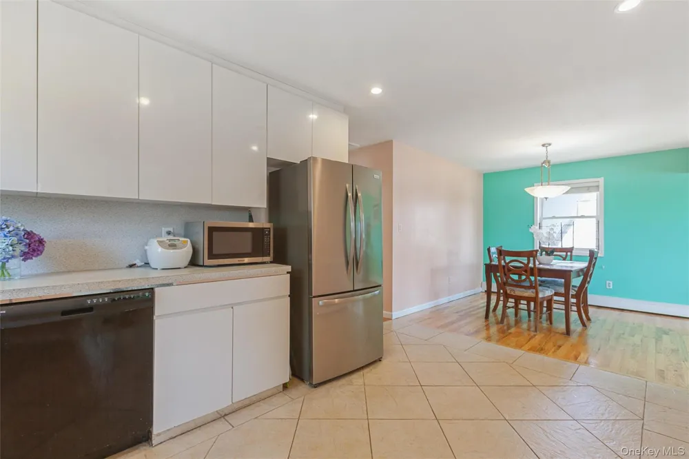 2 Wilson Street East Rockaway, NY 11518