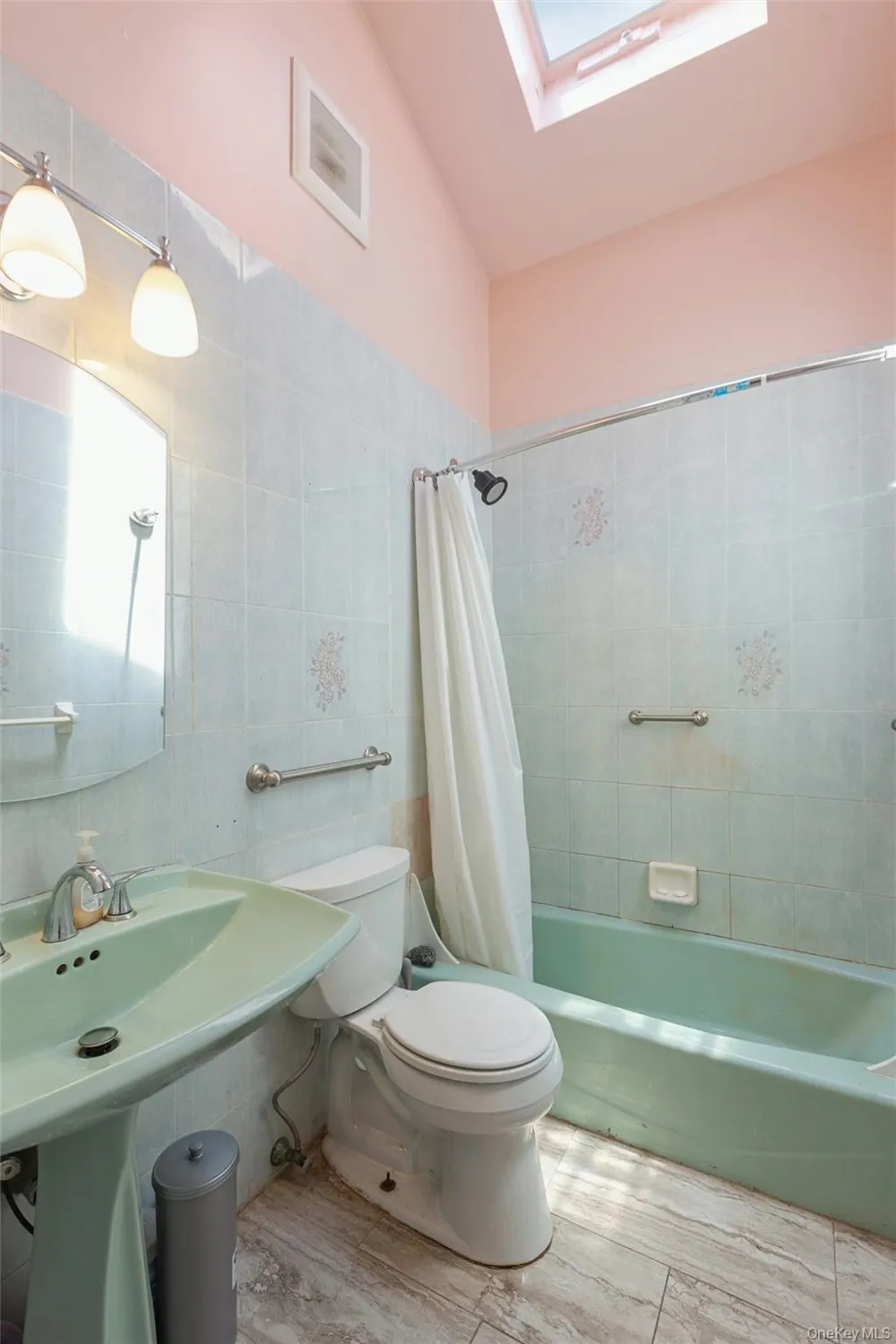 2 Wilson Street East Rockaway, NY 11518