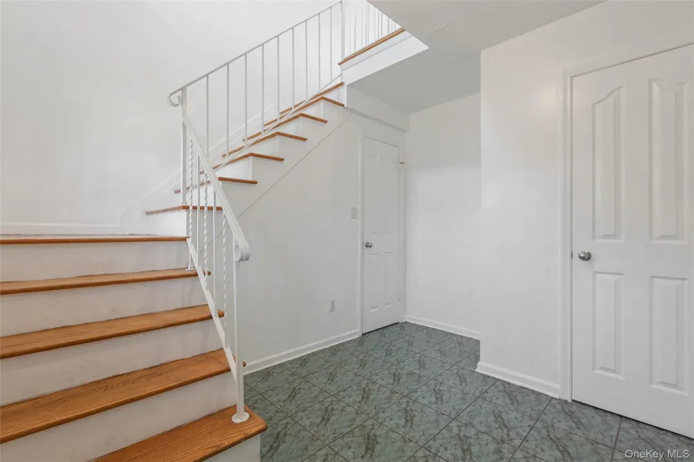2 Wilson Street East Rockaway, NY 11518