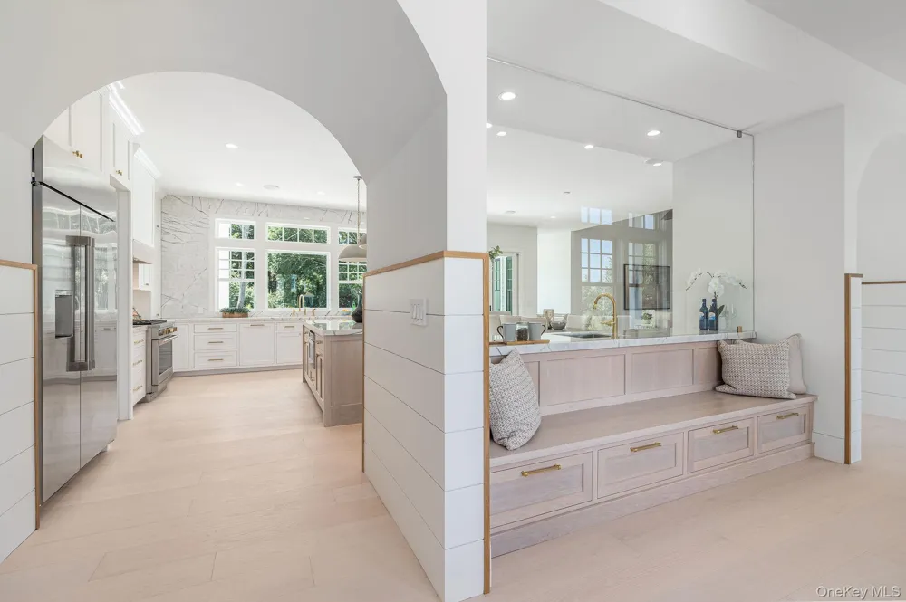 1475 Laurel Avenue Southold, NY 11971