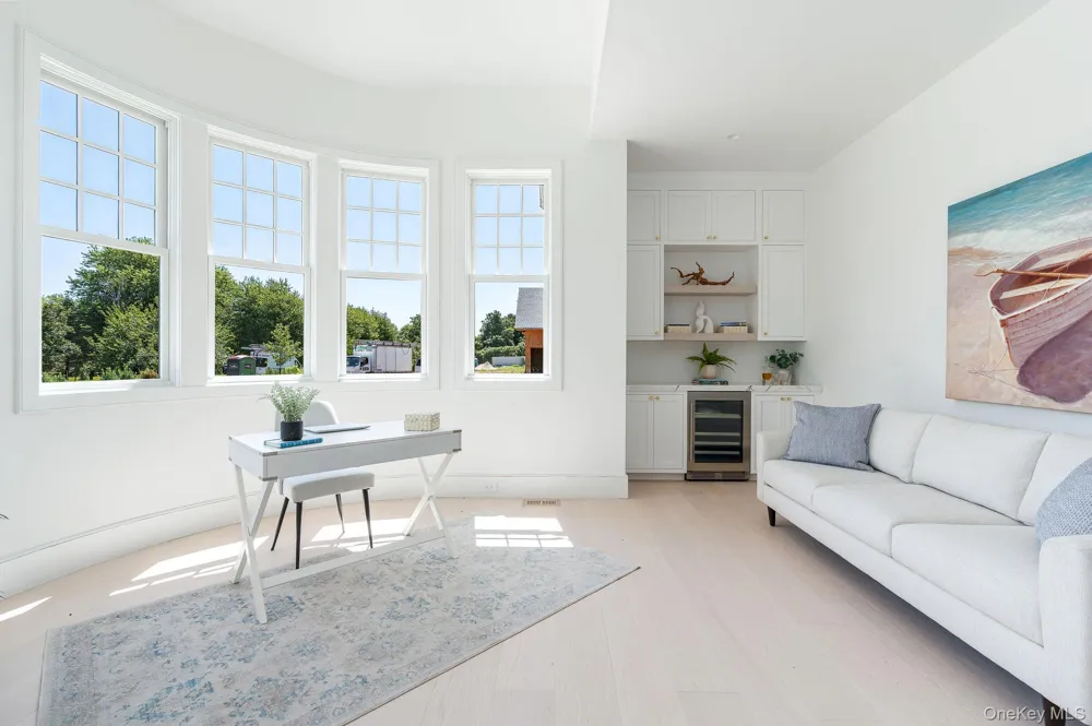 1475 Laurel Avenue Southold, NY 11971