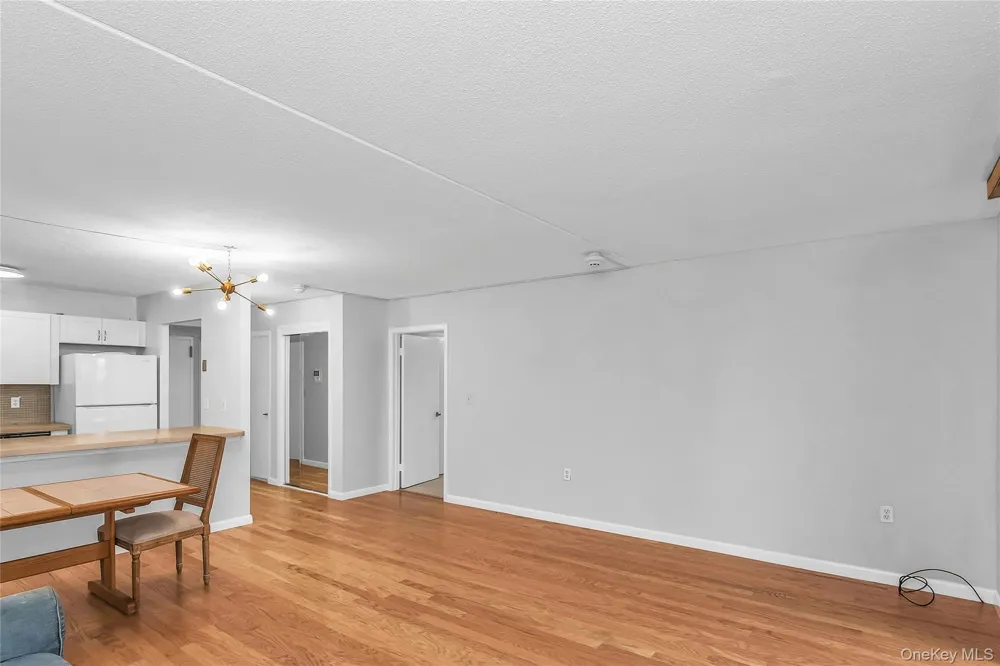 800 Willis Avenue #105 Albertson, NY 11507
