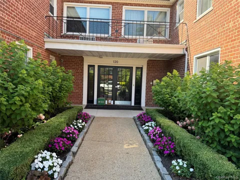 120 S Park Avenue #1-D