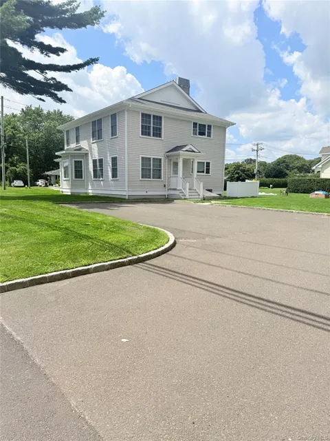 61A Chichester Avenue