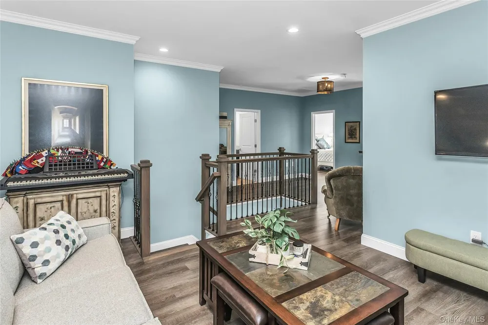 176 Towering Moon Lane Yaphank, NY 11980
