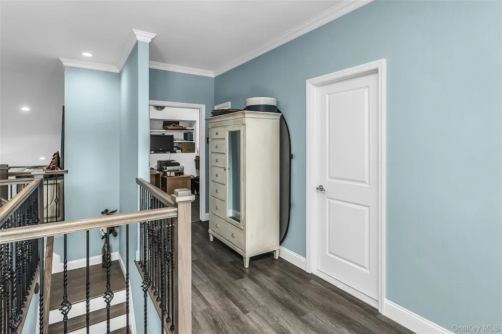 176 Towering Moon Lane Yaphank, NY 11980