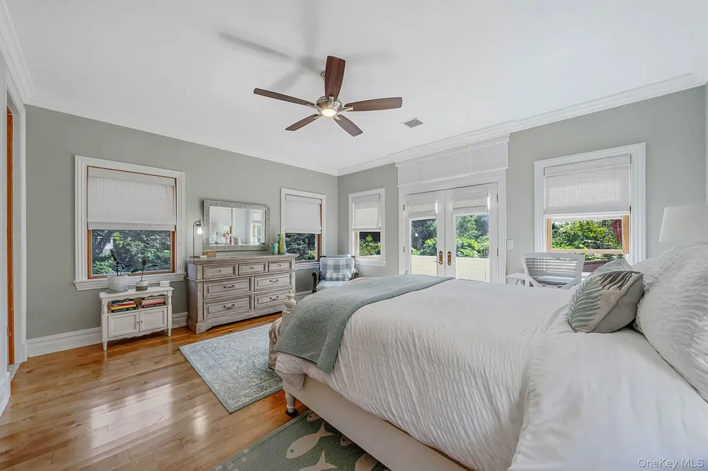 8 Jackson Avenue East Quogue, NY 11942