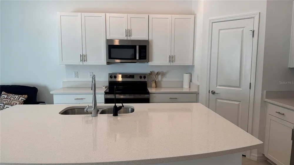 9024 DRIVEN SNOW STREET Sarasota, FL 34241