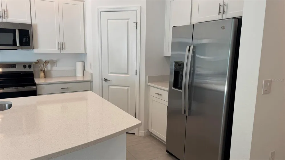 9024 DRIVEN SNOW STREET Sarasota, FL 34241