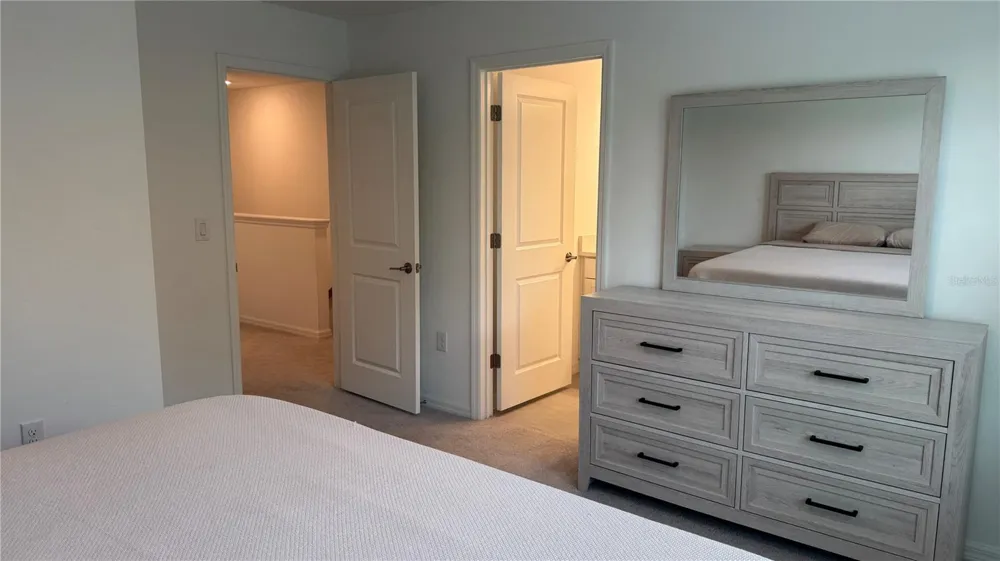 9024 DRIVEN SNOW STREET Sarasota, FL 34241