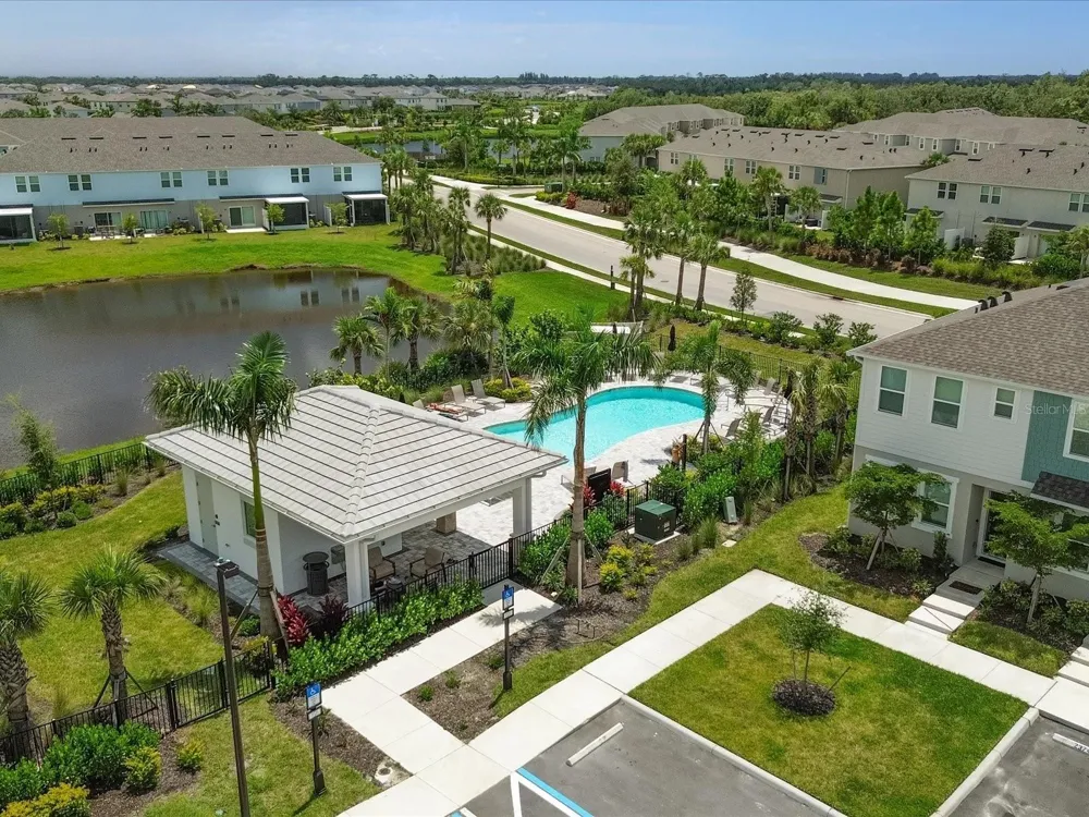 9024 DRIVEN SNOW STREET Sarasota, FL 34241