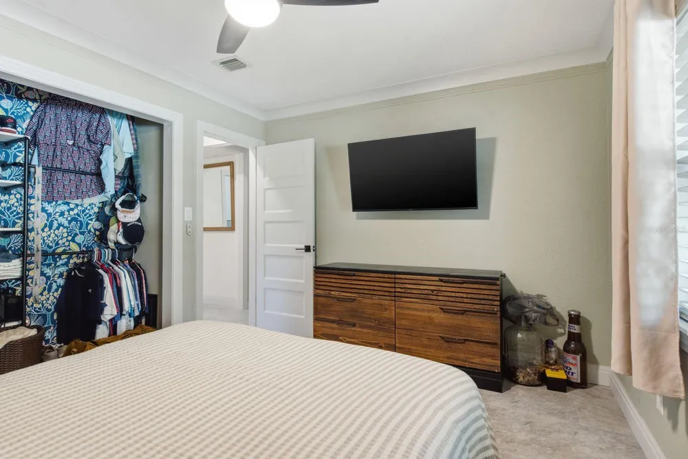 1000 S EVERGREEN AVENUE Clearwater, FL 33756