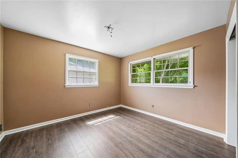 2703 Arrowood Drive East Point, GA 30344