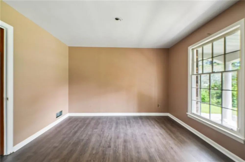 2703 Arrowood Drive East Point, GA 30344