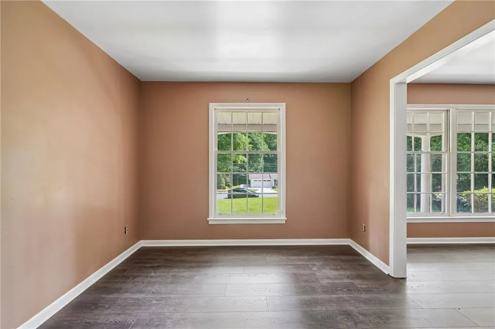 2703 Arrowood Drive East Point, GA 30344