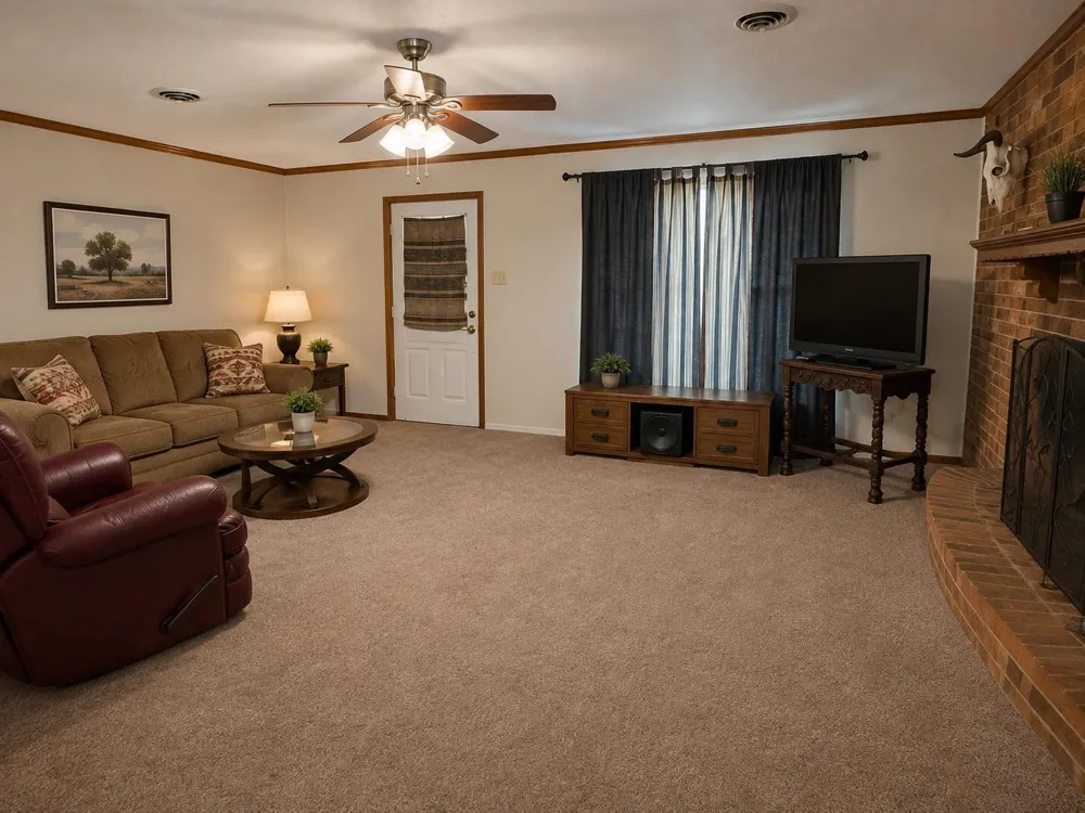 210 Holly Lake W Livingston, TX 77351