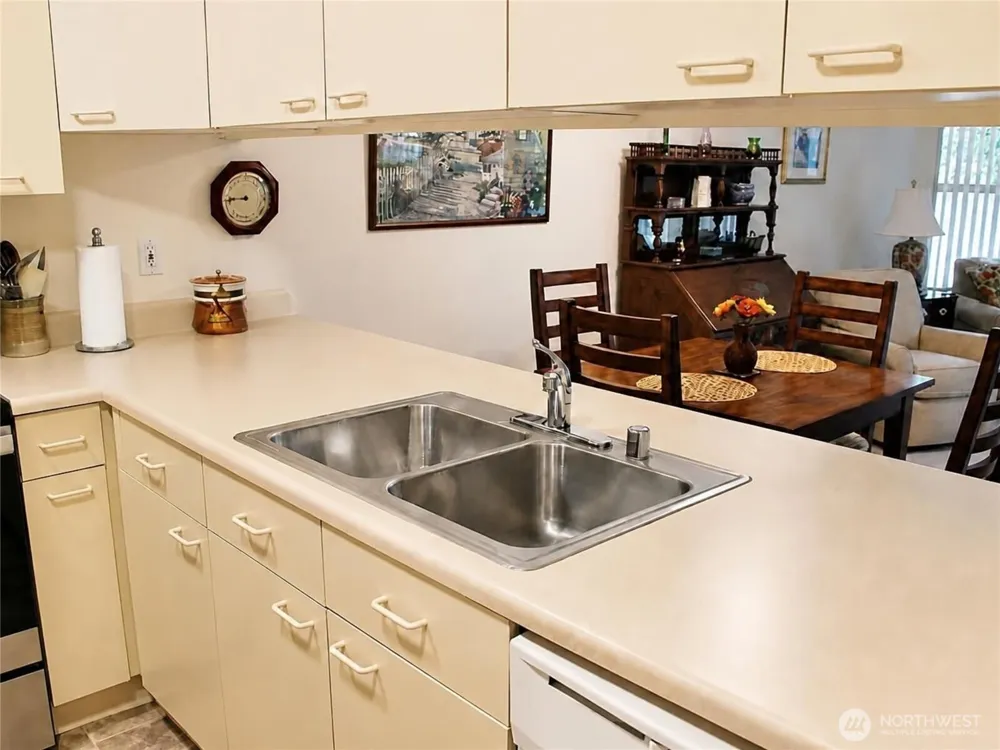 1822 152nd Avenue NE #E307 Bellevue, WA 98007