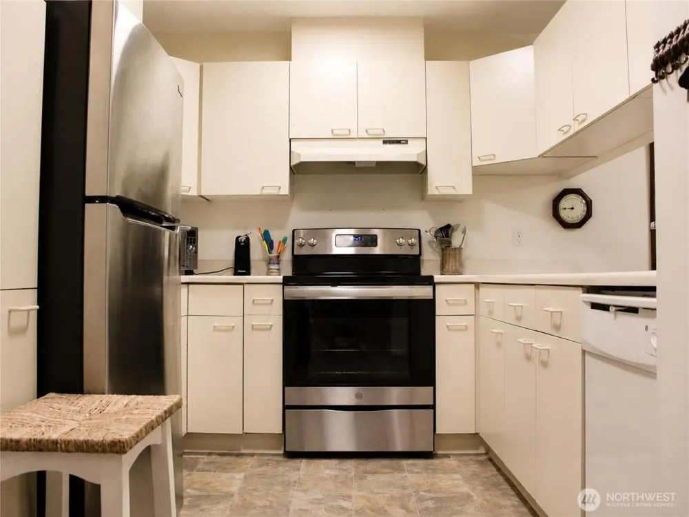 1822 152nd Avenue NE #E307 Bellevue, WA 98007