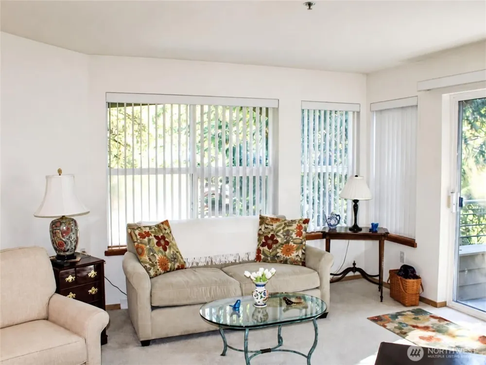 1822 152nd Avenue NE #E307 Bellevue, WA 98007