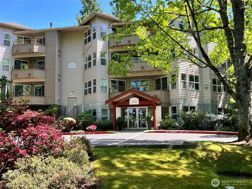 1822 152nd Avenue NE #E307 Bellevue, WA 98007