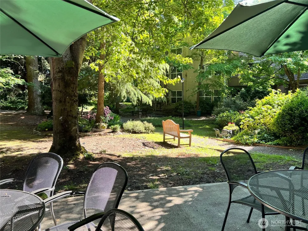 1822 152nd Avenue NE #E307 Bellevue, WA 98007