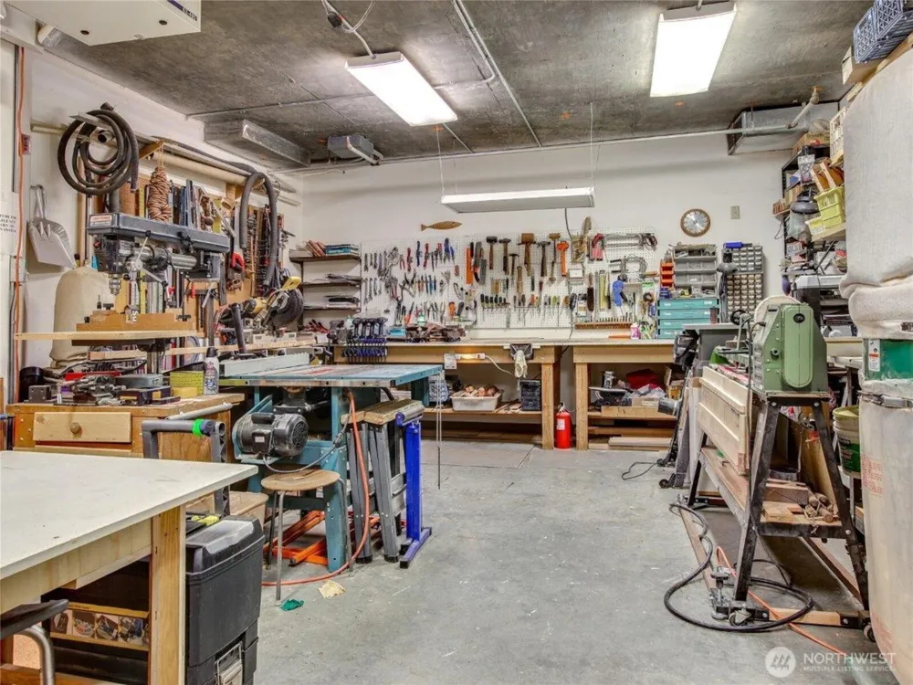 1822 152nd Avenue NE #E307 Bellevue, WA 98007
