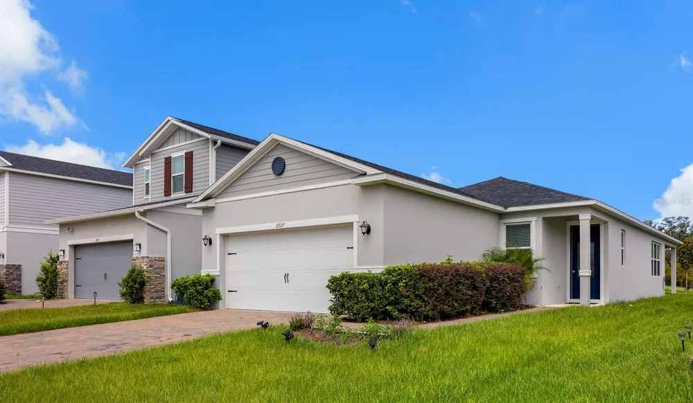 2927 SANCTUARY DRIVE Clermont, FL 34714