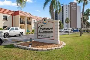 10365 PARADISE BOULEVARD #10 Treasure Island, FL 33706