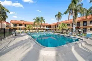 10365 PARADISE BOULEVARD #10 Treasure Island, FL 33706
