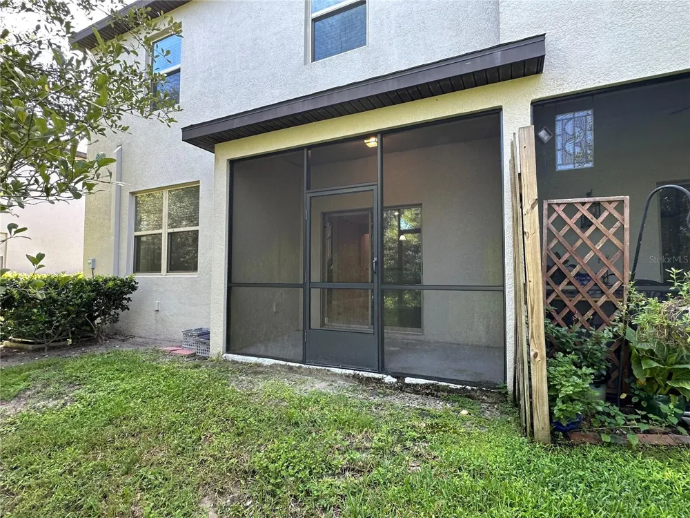 1389 WHITE FOX RUN Lutz, FL 33549