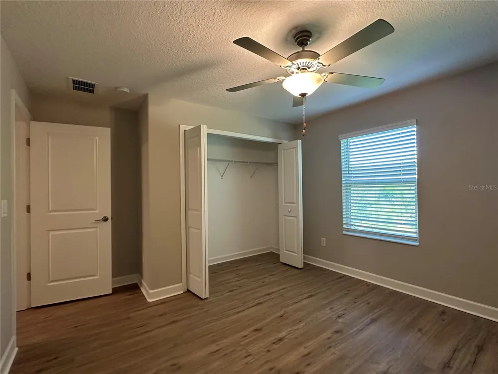 1389 WHITE FOX RUN Lutz, FL 33549