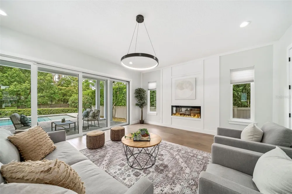 2407 LAFAYETTE AVENUE Winter Park, FL 32789
