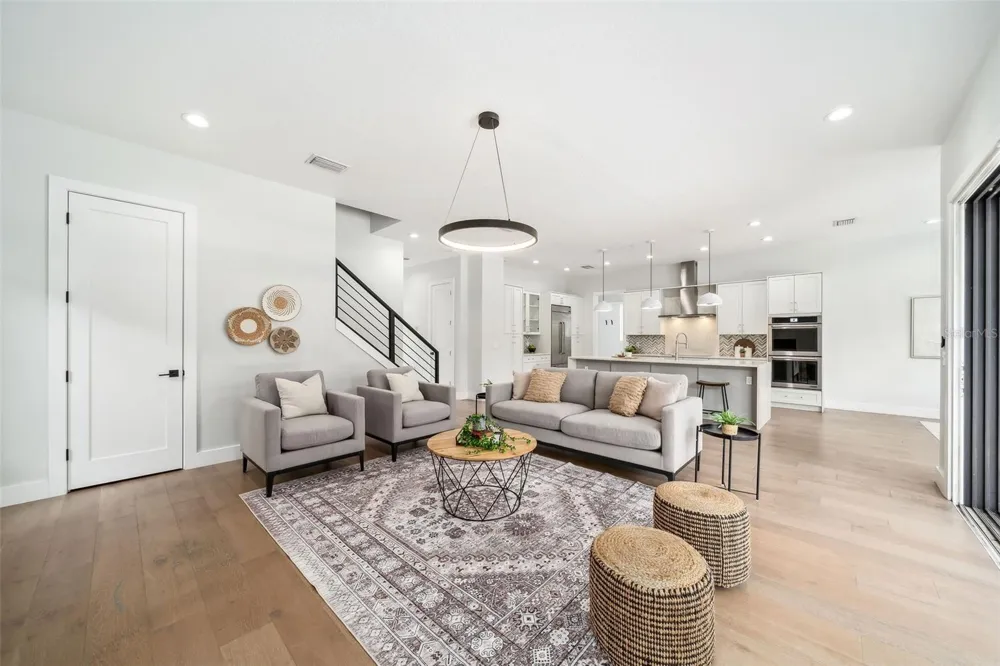2407 LAFAYETTE AVENUE Winter Park, FL 32789