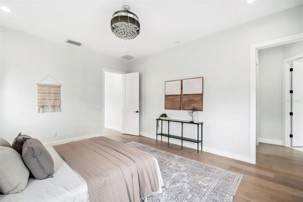 2407 LAFAYETTE AVENUE Winter Park, FL 32789