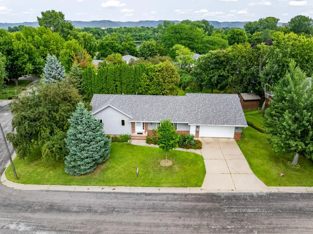 4820 13th Street Winona, MN 55987