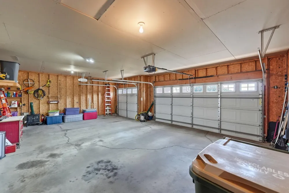 335 Country Side Lane Albany, MN 56307