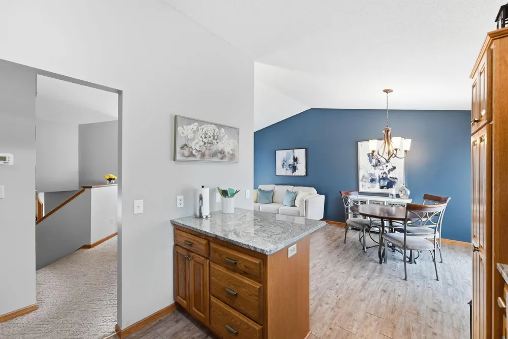 335 Country Side Lane Albany, MN 56307