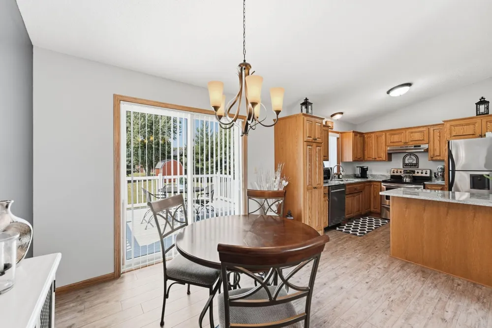 335 Country Side Lane Albany, MN 56307