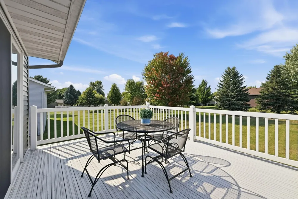 335 Country Side Lane Albany, MN 56307